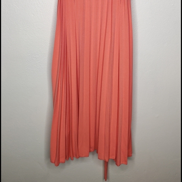 T Tahari Dress - Picture 4 of 8